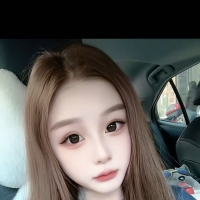 邻家嫩妹依依